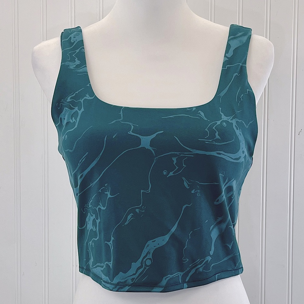 All in Motion Women’s Pullover Longline Sports Bra Tank Teal Blue Marble Print